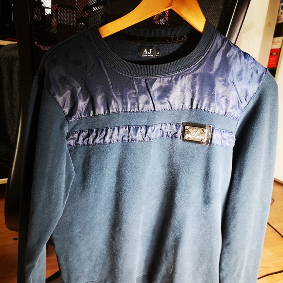 Armani Jeans Sweater - Picture 6 of 8